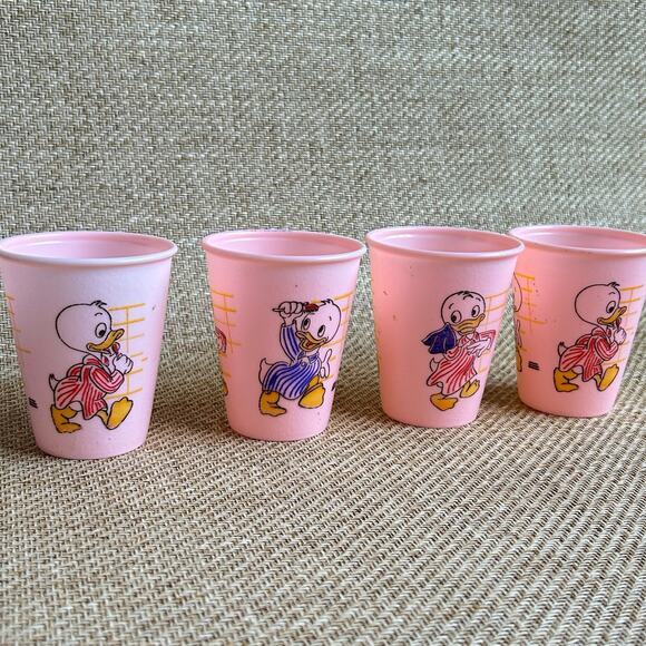 Vintage Disney Huey Dewey Louie Pink Plastic Cups Set of 4 Pajamas 1970s–80s - Picture 1 of 5